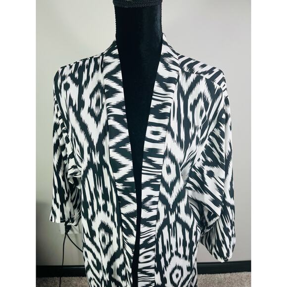 NWT Anthropologie zebra print open front cardigan poncho one size - Picture 3 of 11